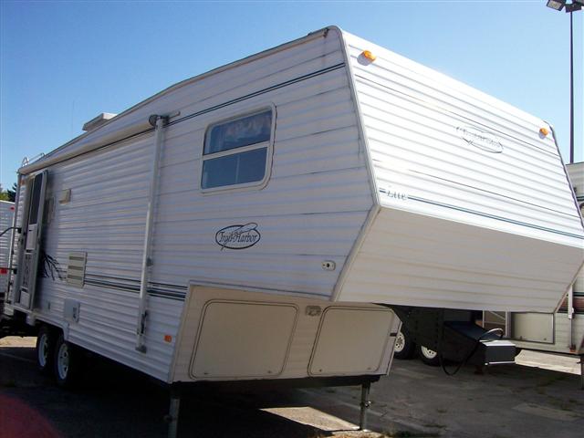 Used 2000 R-Vision Trail Harbor 524RLSS Fifth Wheel For Sale
